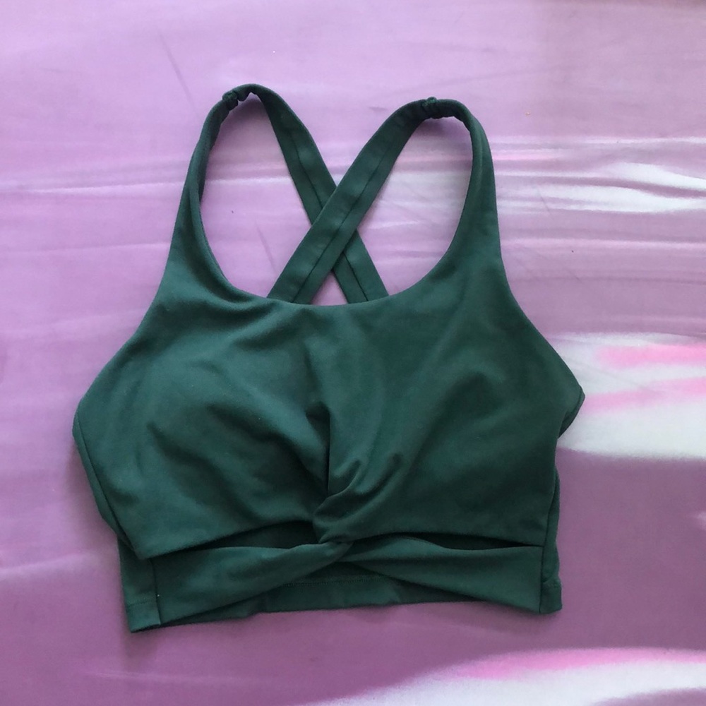 Lorna Jane twist crop top